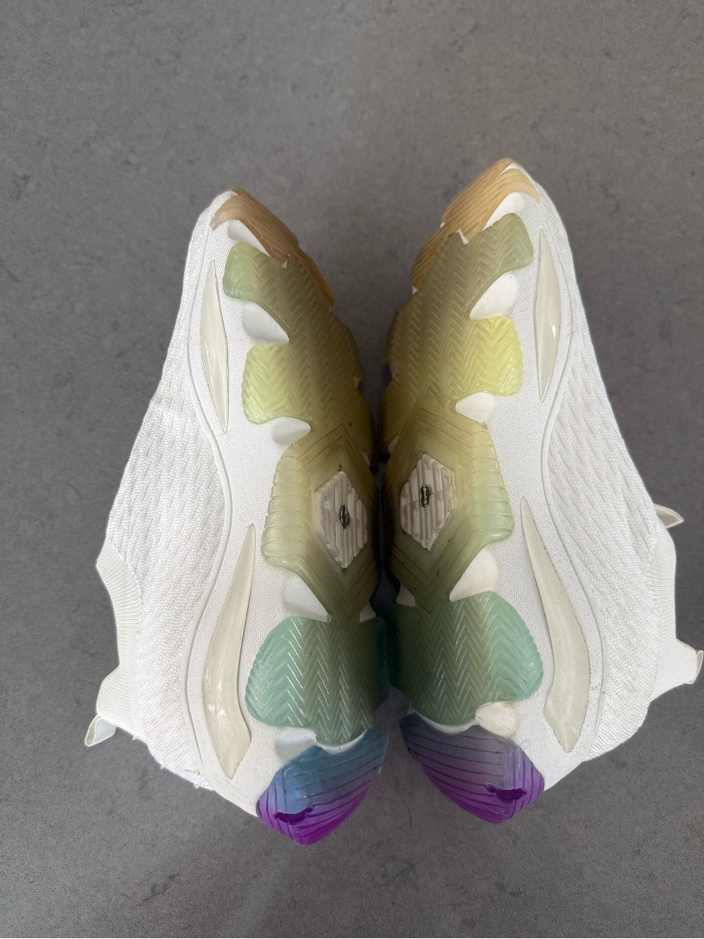 Kurt Geiger White Slip-On Sneakers with Rainbow Logo 8 Excellent condition - Picture 4 of 7